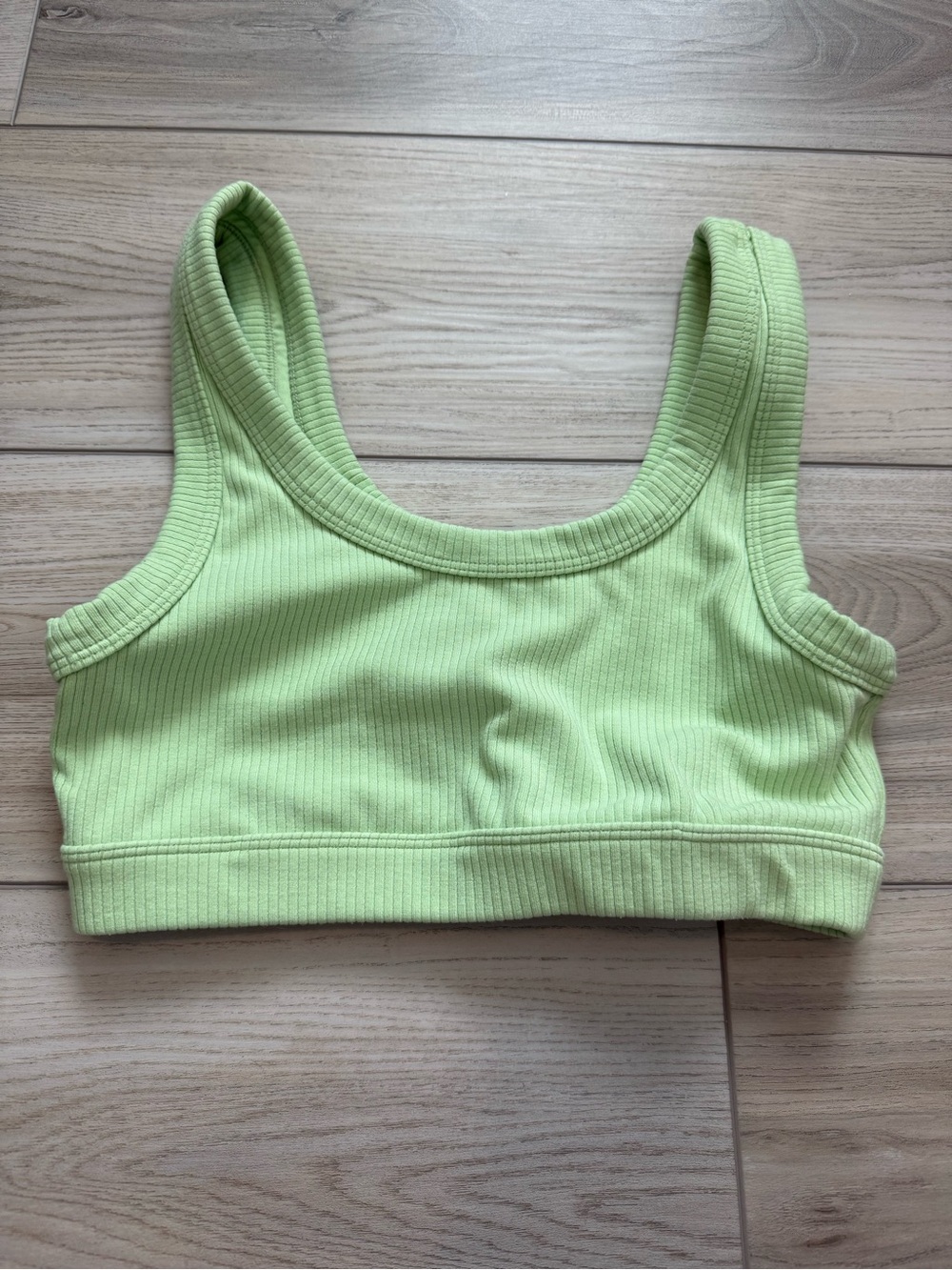 Alo Yoga Wellness Bra - Green - Picture 3 of 5